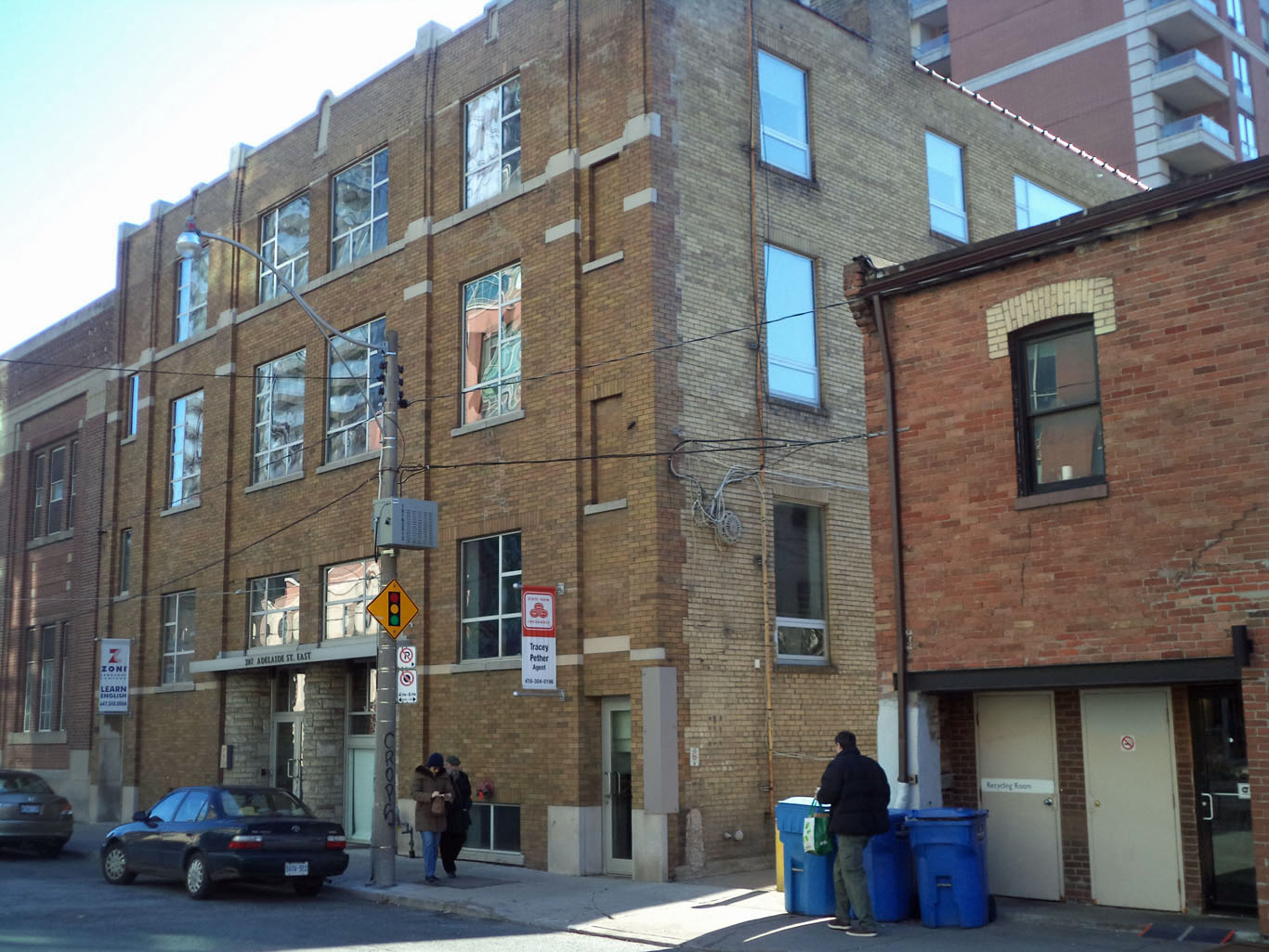 WorkplaceOne (100, 200)